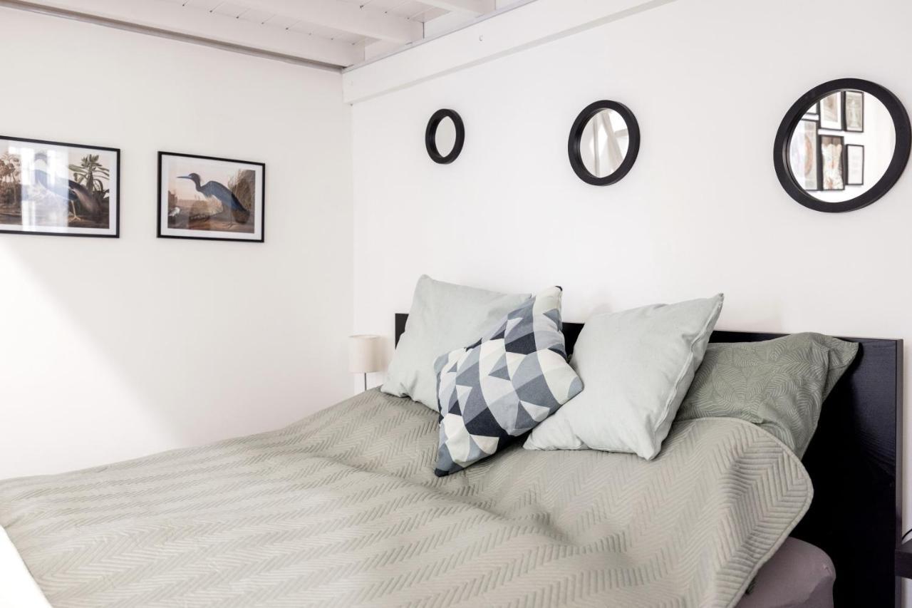 Апартаменты Charming Downtown Hideaway Steps From New York Cafe! Будапешт Экстерьер фото